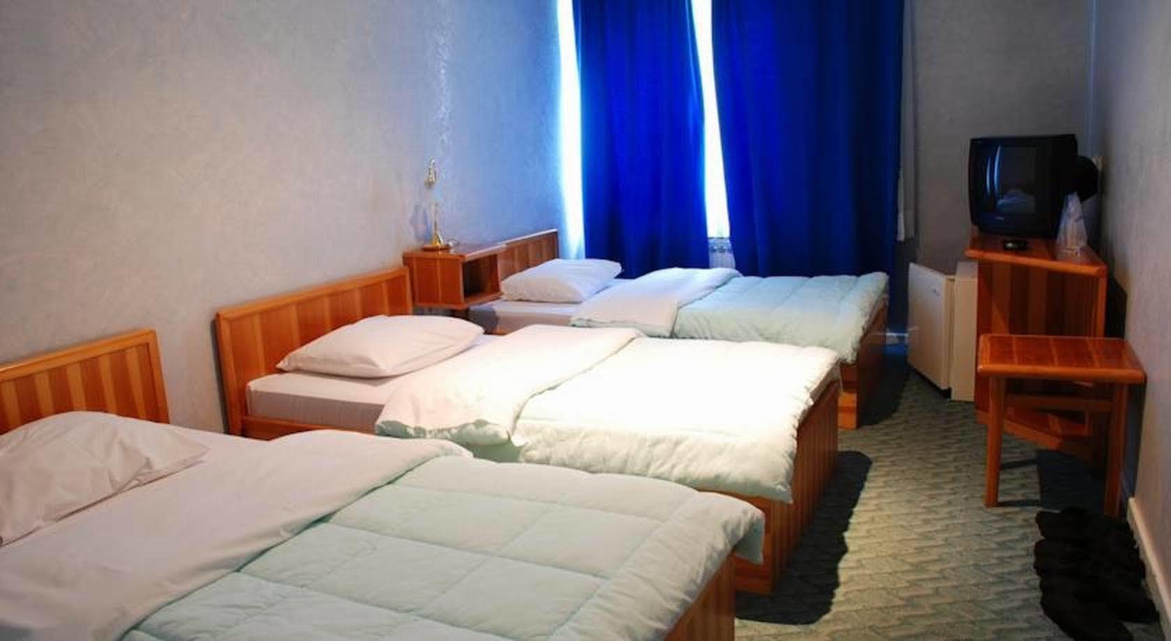 Hotel Imzit Dobrinja Sarajevo Exteriör bild