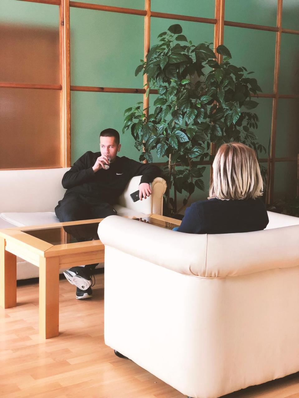 Hotel Imzit Dobrinja Sarajevo Exteriör bild
