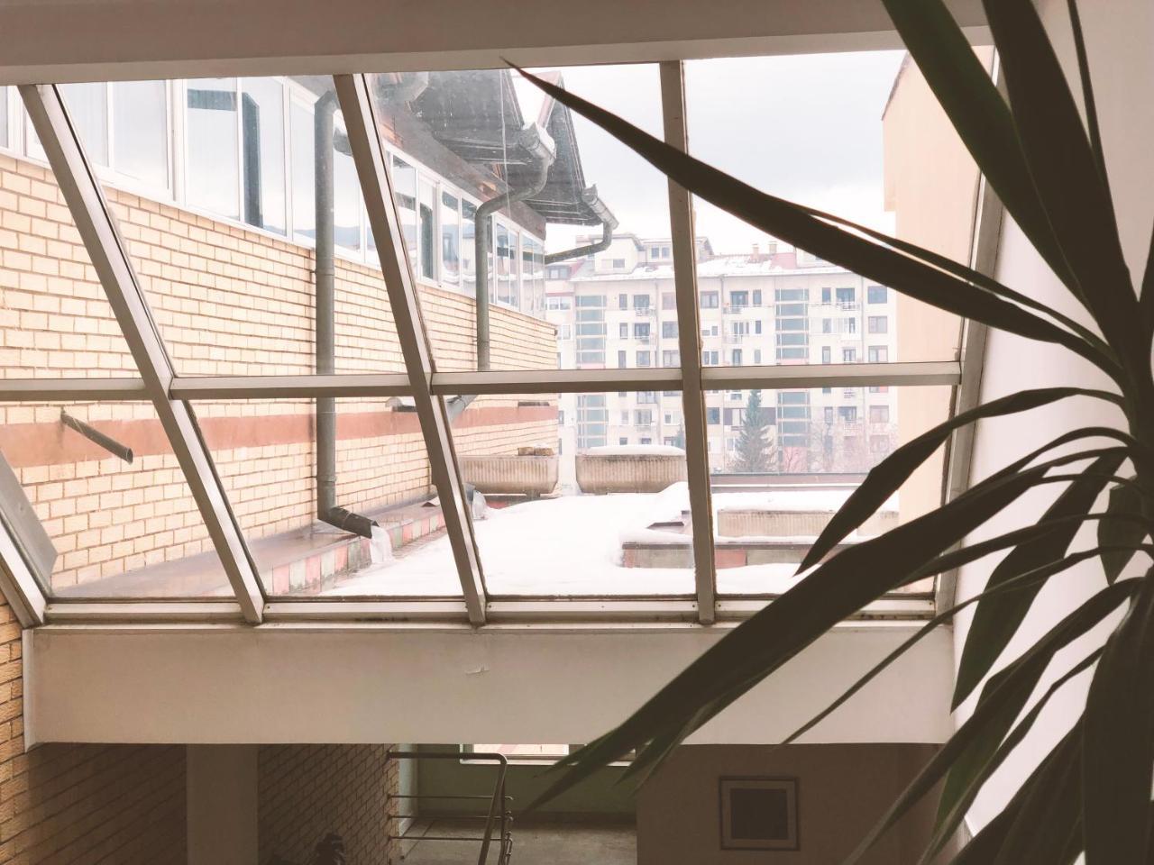 Hotel Imzit Dobrinja Sarajevo Exteriör bild