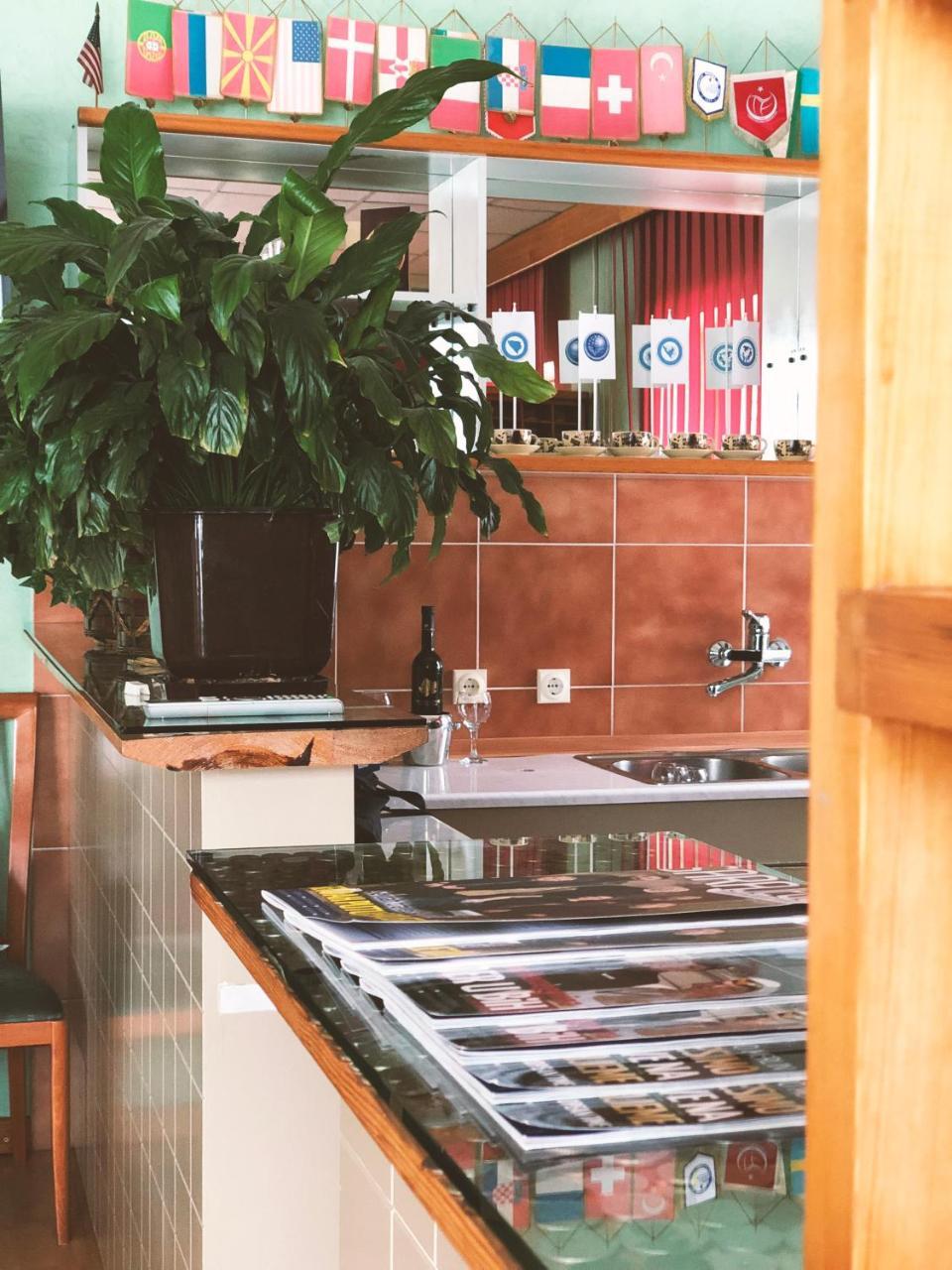 Hotel Imzit Dobrinja Sarajevo Exteriör bild